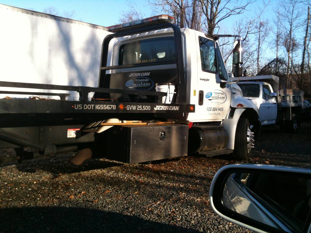 Ctr Towing & Recovery (9)
